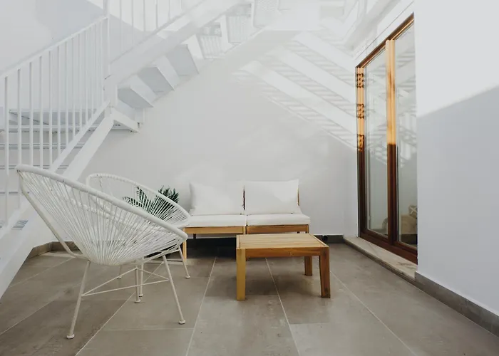 Algarve - Rua Da Silva * Tavira